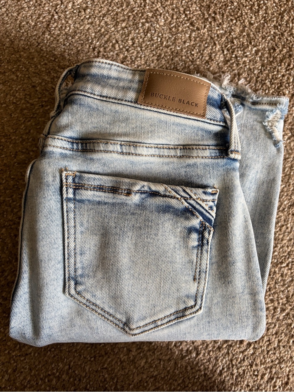 Buckle Black Fit No 13 Light Wash Ankle Skinny Jeans